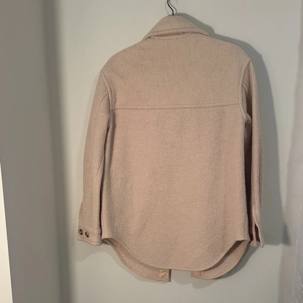Aritzia Wilfred Free The Ganna Shirt Jacket - 100% Wool - Picture 2 of 6